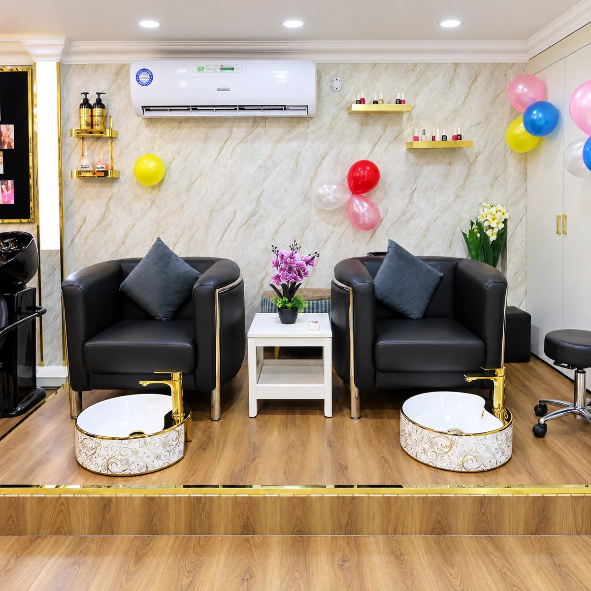 Pedicure Spa Lounge Armchairs